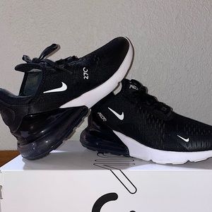 Nike air max 270